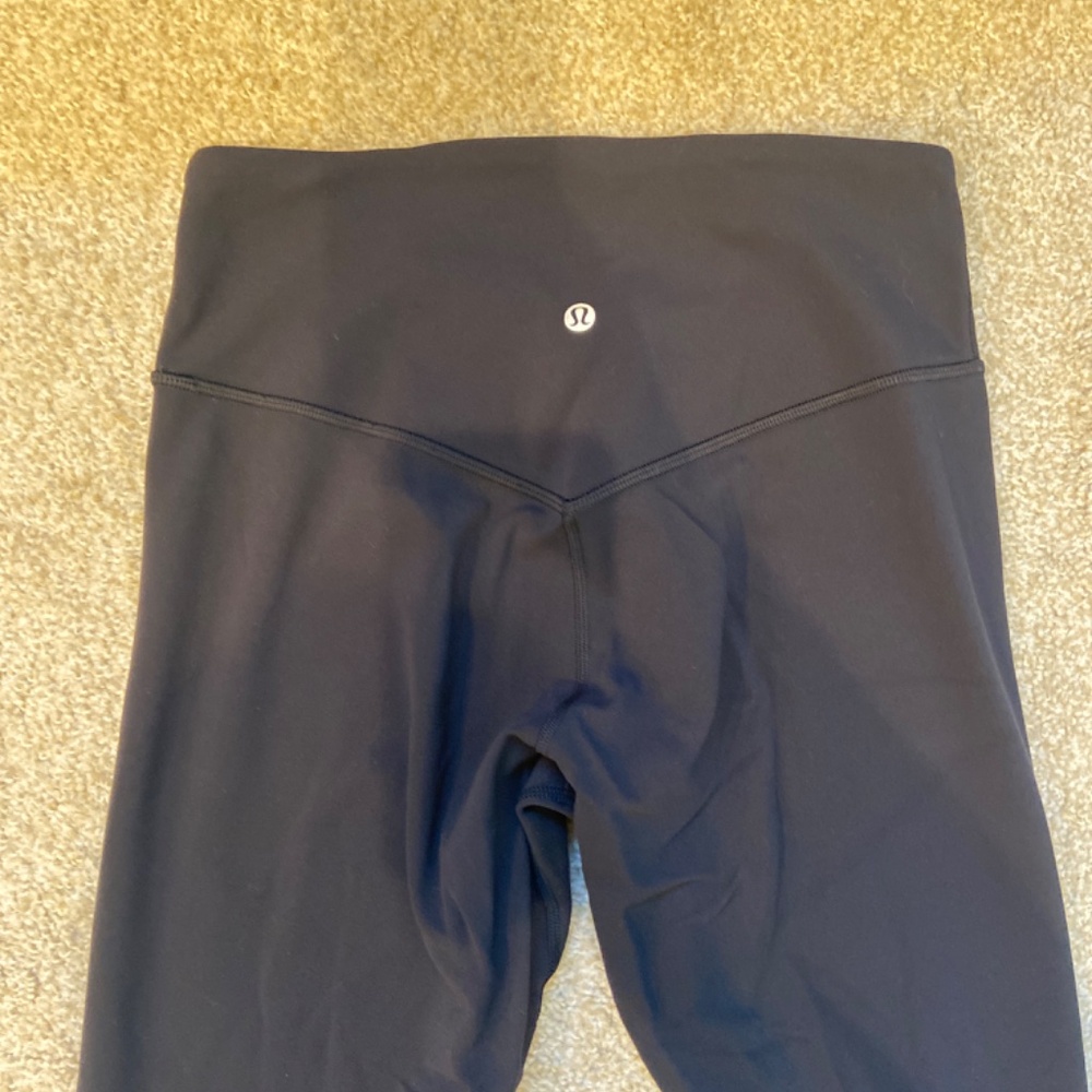 Lululemon Align V-Waist, Size 8, Black - image 5